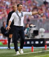 Fussball 1. Bundesliga Saison 18/19: FC Bayern Muenchen - Bayer 04 Leverkusen