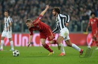 FUSSBALL INTERNATIONAL CHL VIERTELFINALE 12/13: Juventus Turin - FC Bayern Muenchen