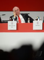 Fussball 1. Bundesliga : Jahreshauptversammlung FC Bayern Muenchen