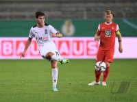 Fussball DFB Pokal 1. Runde 21/22: 1. FC Kaiserslautern - Borussia Moenchengladbach