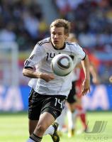 FUSSBALL WM 2010, VORRUNDE: Deutschland - Serbien