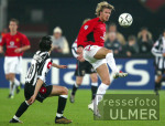 Fussball UCL: Turin - Manchester, Zweikampf