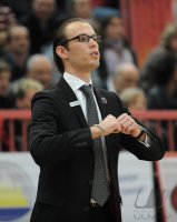 Basketball  1. Bundesliga  10/11  Walter Tigers Tuebingen - Mitteldeutschen Basketball Club