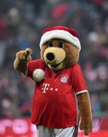 Fussball 1. Bundesliga Saison 16/17: FC Bayern Muenchen - RB Leipzig