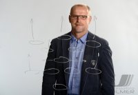 Fussball 1. Bundesliga Saison 12/13: Thomas Schaaf im exklusiven Pressefoto ULMER Shooting