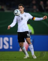 FUSSBALL INTERNATIONAL: Deutschland, KLOSE am Ball