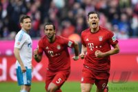 Fussball 1. Bundesliga Saison 15/16: FC Bayern Muenchen -  FC Schalke 04