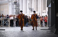 Vatikan / Rom: Trauer nach dem Tod von Papst Franziskus I.