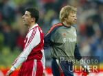 Fussball 1. Bundesliga 198. Muenchner Derby 1860-Bayern, Makaay und Kahn nach dem Spiel