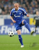 Fussball 1. Bundesliga: Schalke, PANDER Einzelaktion