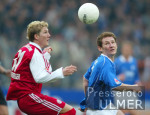 Fussball 1. Bundesliga: Bochum - Bayern, Zweikampf