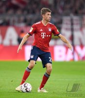 Fussball 1. Bundesliga Saison 18/19: FC Bayern Muenchen - Borussia Moenchengladbach