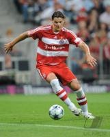 FUSSBALL Vorbereitungsspiel FC Bayern - van Buyten