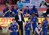 Basketball 1. Bundesliga 2013/2014:  Walter Tigers Tuebingen - Fraport Skyliners Frankfurt