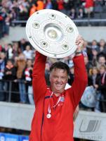Fussball 1. Bundesliga : Deutscher Meister 09/10 FC Bayern Muenchen