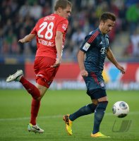 Fussball  1. Bundesliga  13/14: SC Freiburg - FC Bayern Muenchen