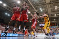 Basketball 1. Bundesliga 2012/2013:  Walter Tigers Tuebingen - FC Bayern Muenchen