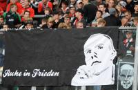 FUSSBALL, 1. BUNDESLIGA, 13. Spieltag: Schalke - Hannover