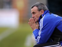 Fussball 3. Bundesliga : Trainer Wolfgang Frank (FC Carl Zeiss Jena)