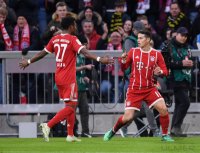 Fussball  1.Bundesliga   Saison 17/18: FC Bayern Muenchen - Borussia Dortmund