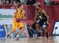 Basketball 1. Bundesliga 14/15 Hauptrunde:  Walter Tigers Tuebingen - Alba Berlin