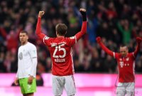 Fussball 1. Bundesliga Saison 16/17: FC Bayern Muenchen - VfL Wolfsburg