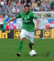 FUSSBALL  DFB Pokal 1. Hauptrunde 2011: Lukas Schmitz (SV Werder Bremen)
