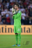 Fussball DFB Pokal 2. Runde 13/14: Torwart Thorsten Kirschbaum (VfB Stuttgart)