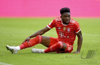 Fussball 1. Bundesliga Saison 21/22: FC Bayern Muenchen - VfB Stuttgart