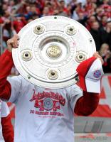 Fussball 1. Bundesliga : FC Bayern Muenchen Deutscher Meister 09/10