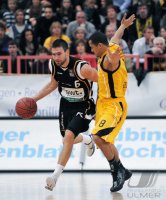 Basketball  1. Bundesliga  10/11   Walter Tigers Tuebingen - EnBW Ludwigsburg