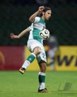 Fussball 1. Bundesliga: Bremen, FRINGS Einzelaktion