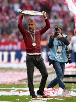 Fussball, 1. Bundesliga  Saison 13/14: JUBEL Trainer Pep Guardiola (FC Bayern Muenchen)