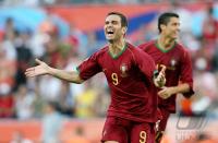 Fussball WM 2006: Angola - Portugal