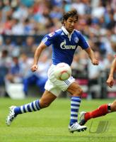 FUSSBALL: LIGA TOTAL CUP 2010 , 1. HALBFINALE: FC Schalke 04 - Hamburger SV