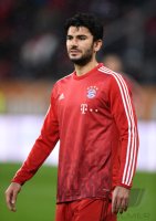 Fussball 1. Bundesliga 15/16: FC Augsburg - FC Bayern Muenchen