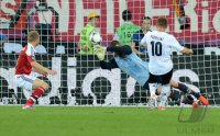 Fussball International Europameisterschaft 2012: Daenemark - Deutschland