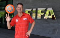 Beachsoccer Nationalteam von Tahiti besucht die FIFA, Nationaltrainer Tahiti Angelo Schirinzi (Schweiz)