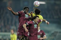 Fussball 1. Bundesliga  2010/2011:  1. FC Kaiserslautern - BVB Borussia Dortmund