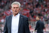 FUSSBALL INTERNATIONAL CHL HALBFINALE 12/13: FC Bayern Muenchen - FC Barcelona