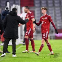 Fussball 1. Bundesliga Saison 21/22: FC Bayern Muenchen - Borussia Moenchengladbach