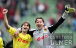 Fussball 1. Bundesliga: Leverkusen - Dortmund, Schlussjubel WEIDENFELLER UND SMOLAREK