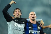 FUSSBALL SERIE A:  Jubel Diego Milito und Esteban Cambiasso (v. li., Inter Mailand)