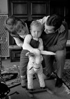 Fussball Weihnachten 1967:  Beckenbauer mit Familie zu Weihnachten