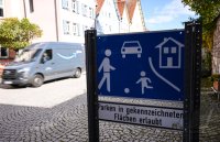Verkehrsschild Spielstrasse