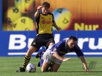Zweikampf: Hansa Rsotock - Borussia Dortmund