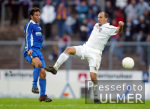 Fussball 2. Bundesliga: KSC-SSV, Zweikampf