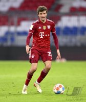 Fussball 1. Bundesliga Saison 21/22: FC Bayern Muenchen - 1. FSV Mainz 05