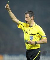 Fussball CHL  Saison 2011/2012:  Schiedsrichter Wolfgang Stark