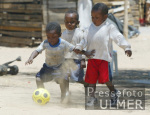 Namibia - Kinder beim Fussball